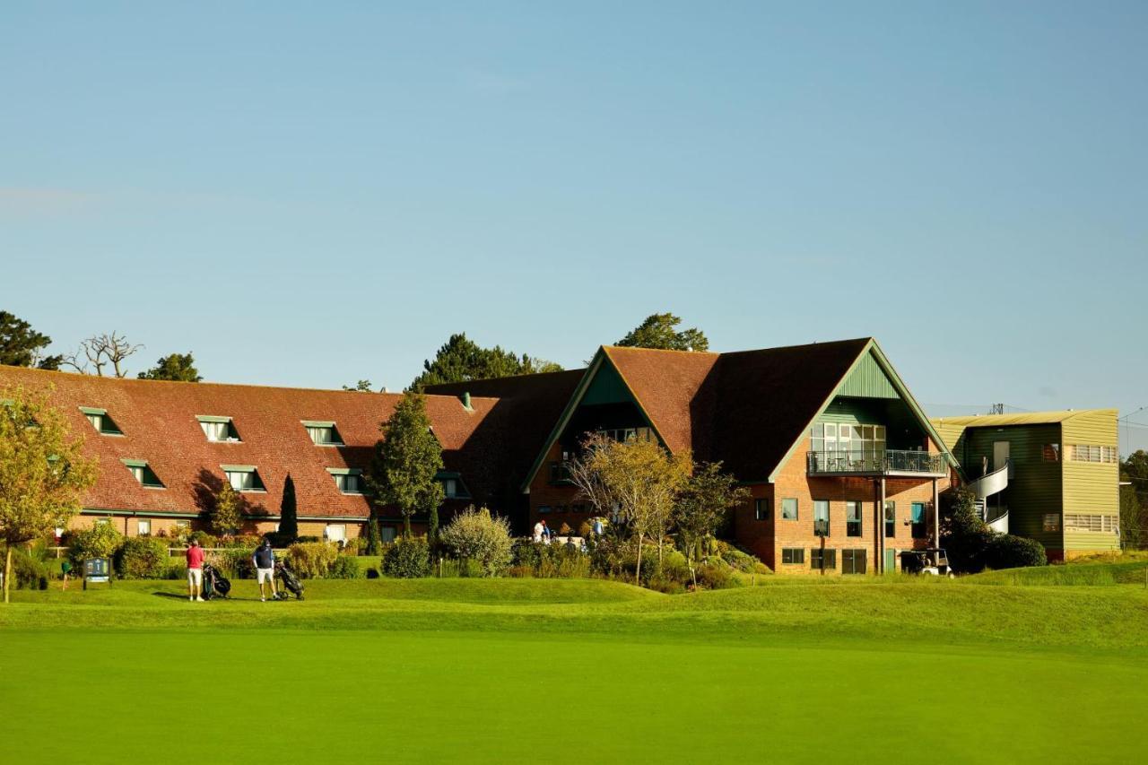 Ufford Park Resort Удбридж Екстериор снимка