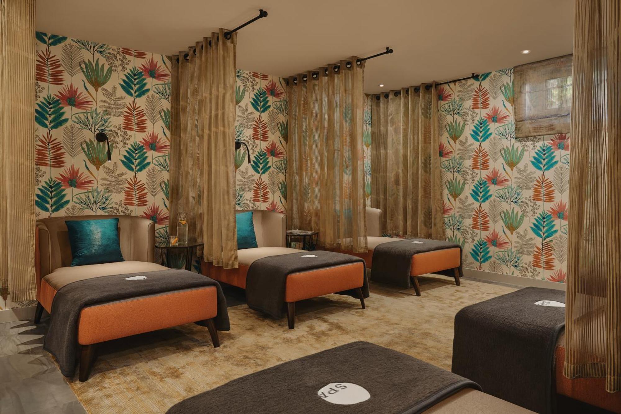 Ufford Park Resort Удбридж Екстериор снимка